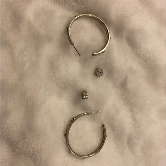 Michael Kors Fashion Hoops - Picture 3 of 5